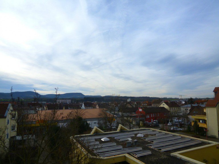 Ausblick Salach Etagenwohnung Gro�e 4,5-Zimmer-Wohnung mit 2 Balkonen und Aufzug!