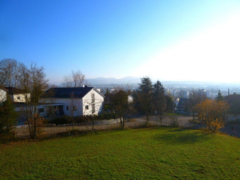 Ausblick Eislingen Dachgeschosswohnung Tolle 3,5-Zimmer-Maisonette-ETW mit phantastischem Ausblick, 2 B�dern und Einzelgarage!