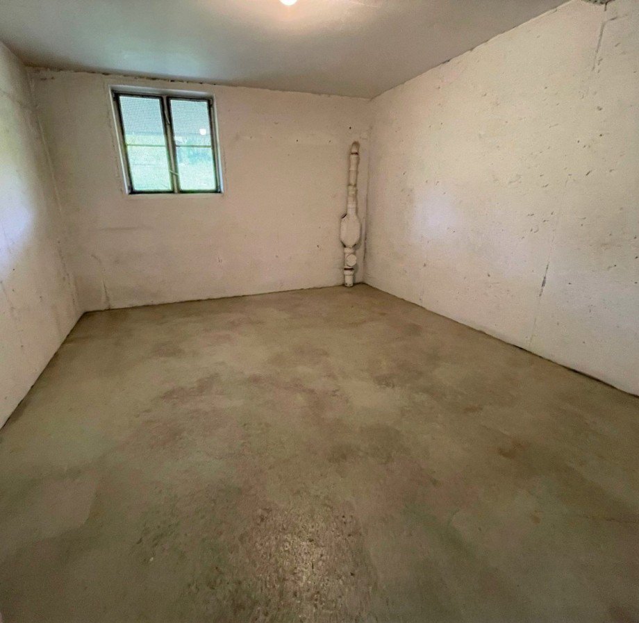 Keller Dachgeschosswohnung G�ppingen-Bartenbach