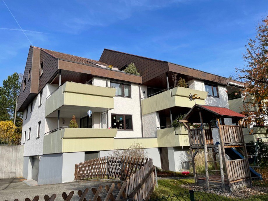 Hausansicht Etagenwohnung G�ppingen