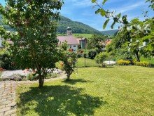 Garten Freistehendes Einfamilienhaus mit herrlicher Aussicht und sch�nem Garten!