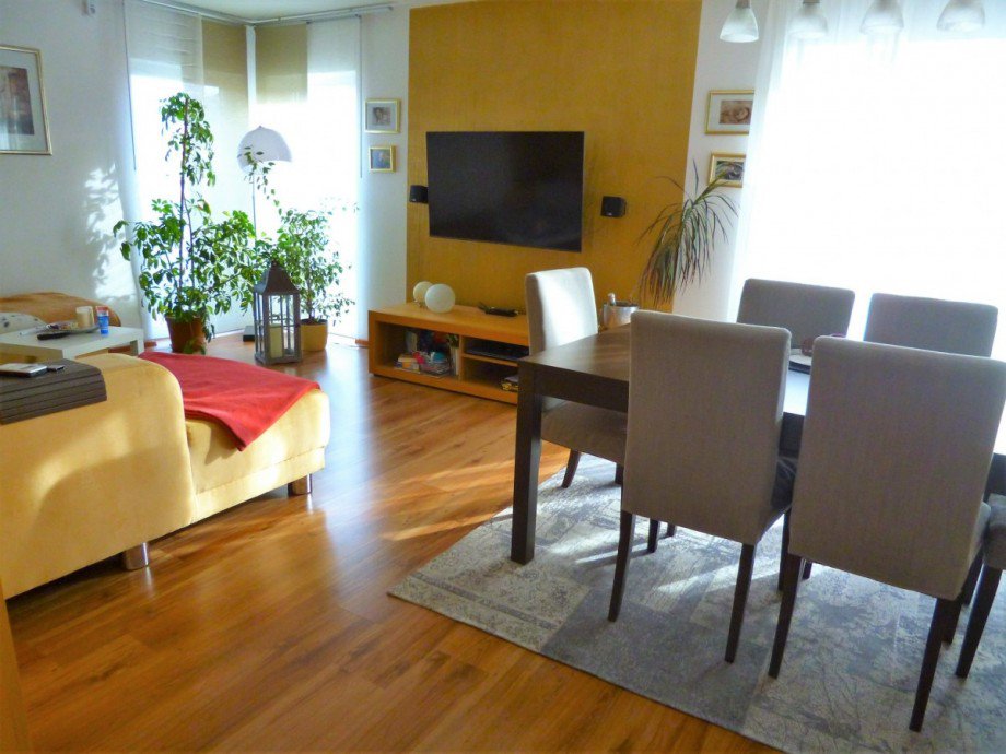 Wohnen/Essen Einfamilienhaus Eislingen