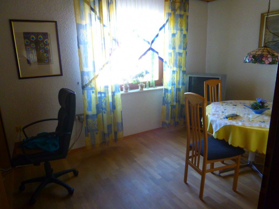 B�ro im Erdgeschoss Einfamilienhaus S��en