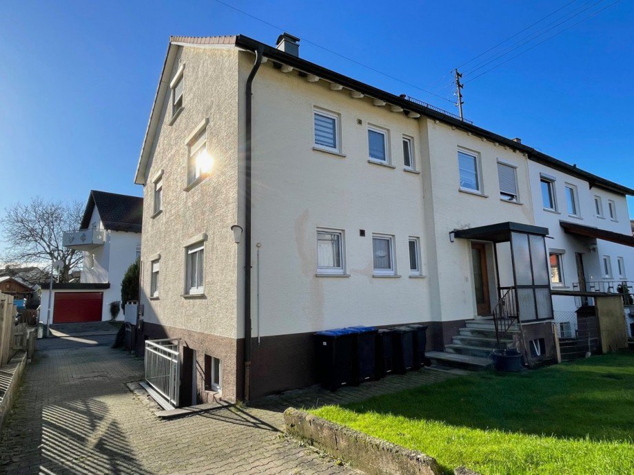 Ansicht Hauseingang Zweifamilienhaus Donzdorf