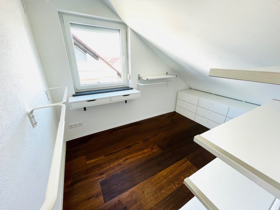 Ankleide Dachgeschosswohnung Salach
