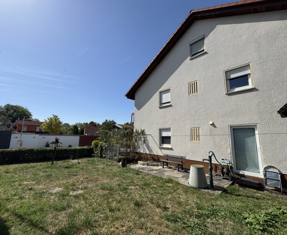 Garten Zweifamilienhaus Ottenbach