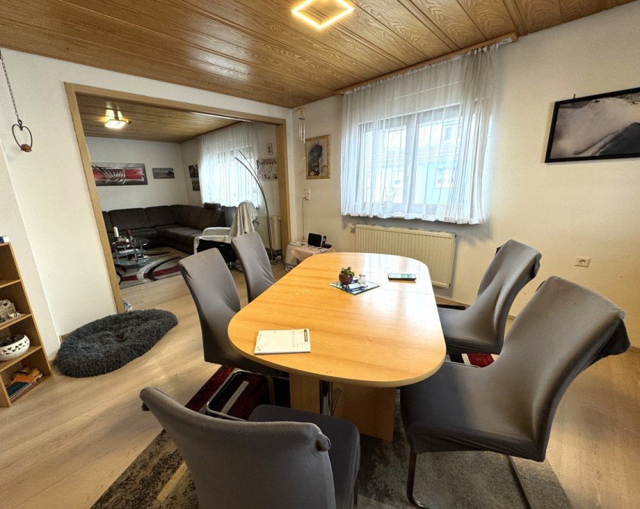 Essen OG Zweifamilienhaus Salach