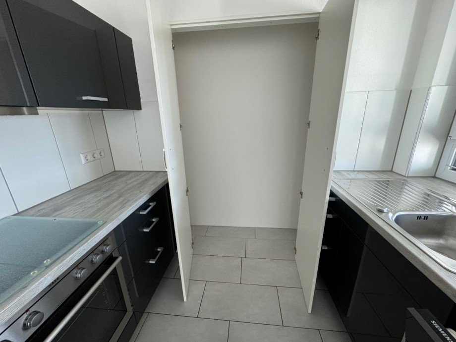Vorratsschrank Etagenwohnung G�ppingen