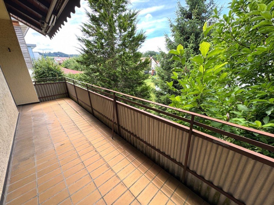 Balkon OG Zweifamilienhaus Ottenbach