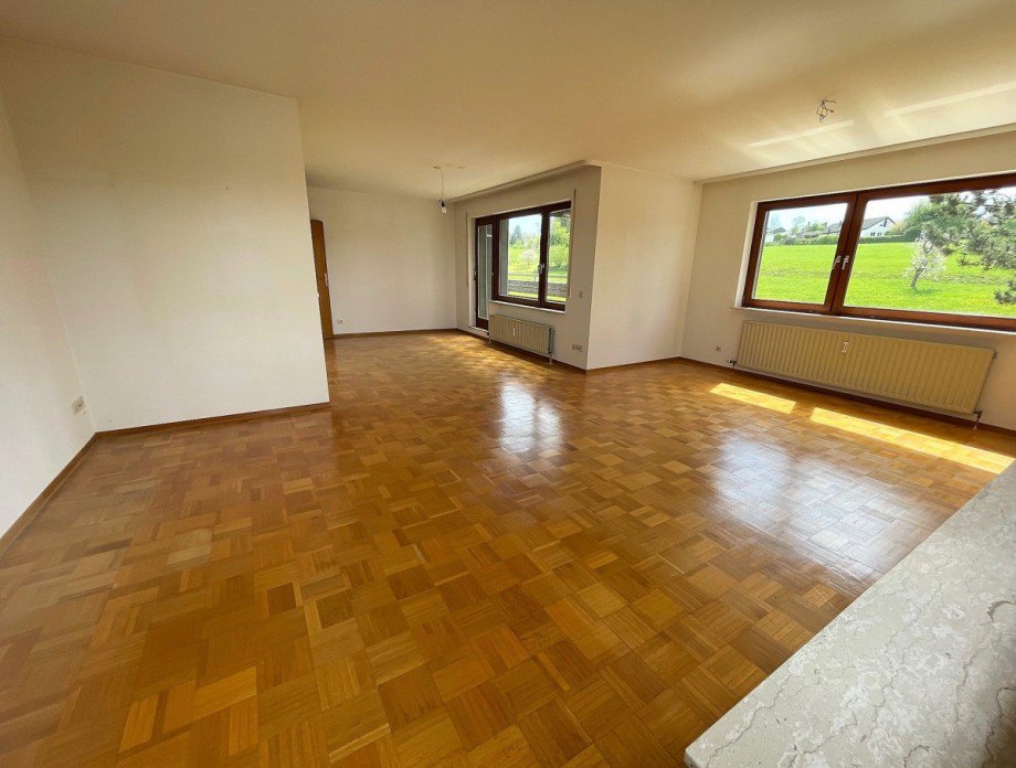 Wohnen/Essen Dachgeschosswohnung G�ppingen-Bartenbach