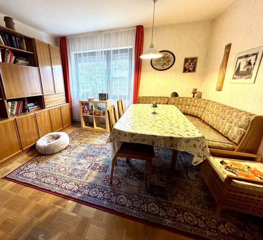 Kind / Essen EG Einfamilienhaus Salach