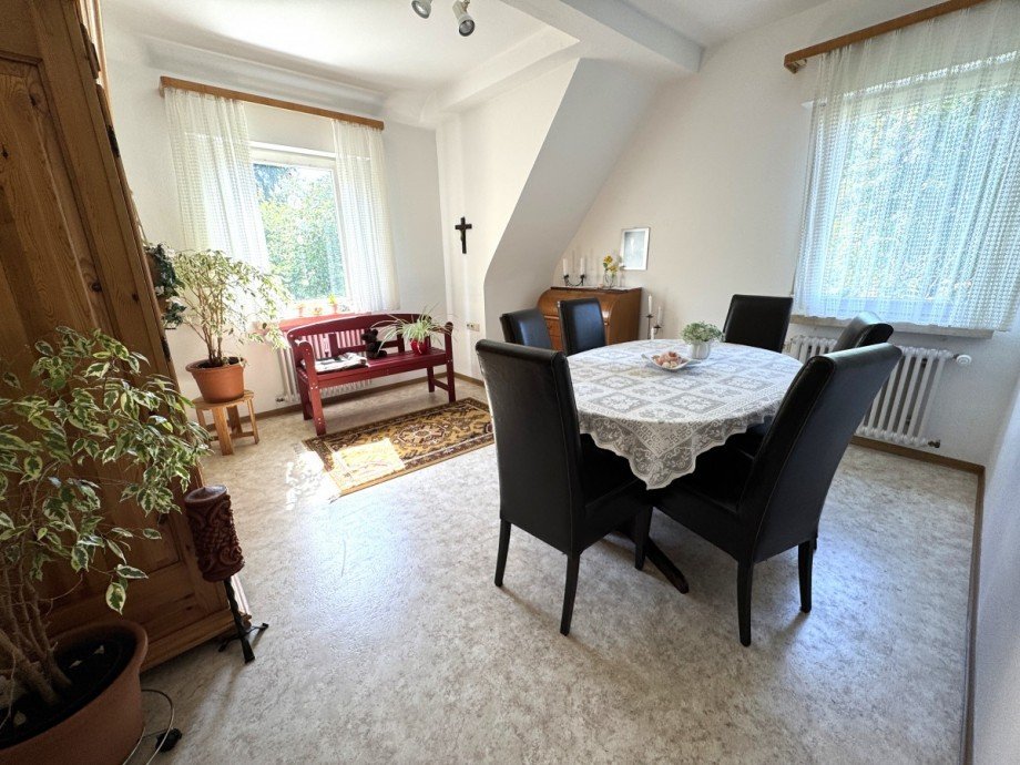 Essen DG Zweifamilienhaus Donzdorf