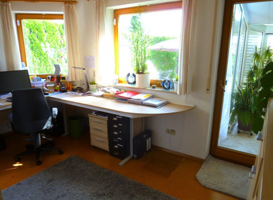 Kind / Arbeiten EG Zweifamilienhaus Ottenbach