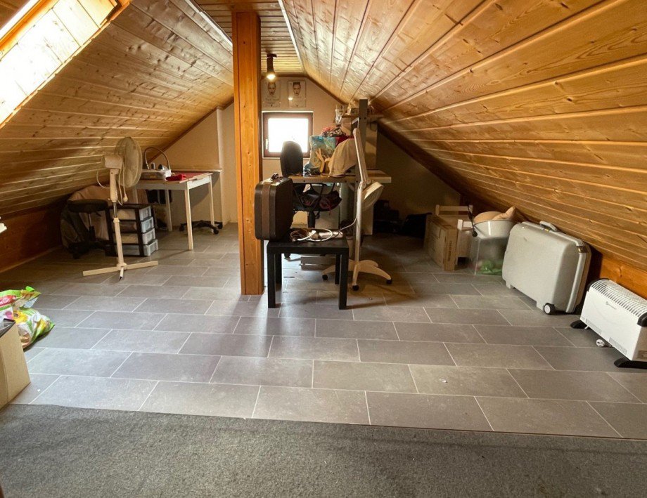 Dachboden Dachgeschosswohnung Eislingen