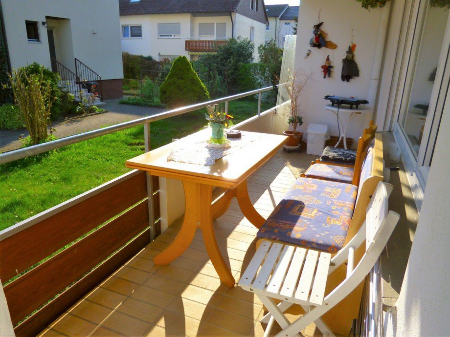 Balkon EG links Mehrfamilienhaus Eislingen