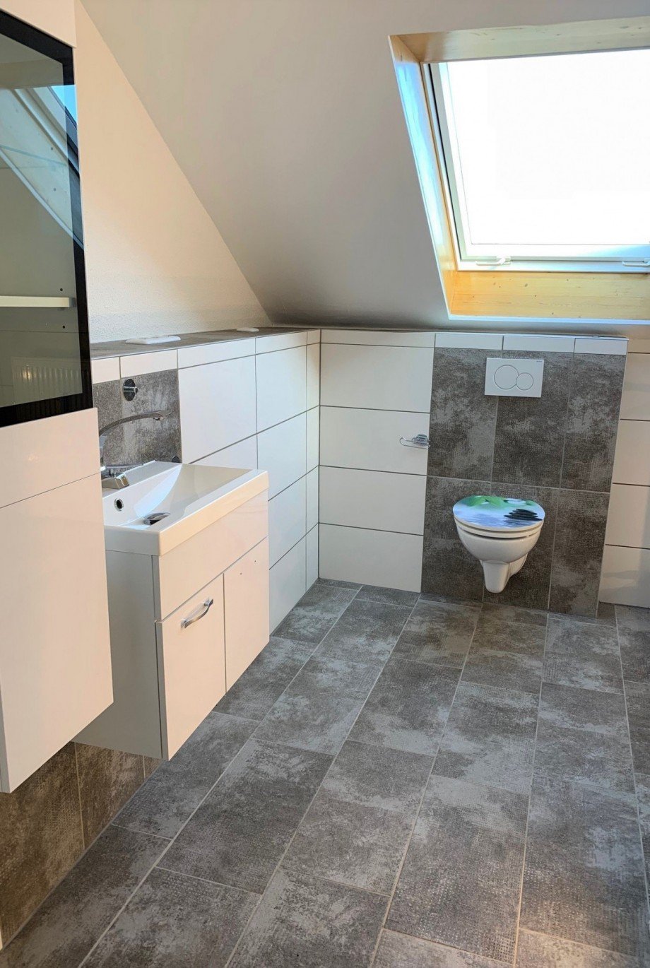 Bad Dachgeschosswohnung Donzdorf