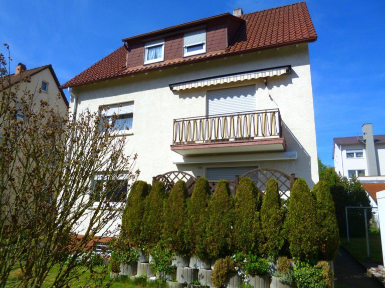 Ansicht Eislingen Mehrfamilienhaus Perfekt geeignet als Mehrgenerationenhaus oder zur Kapitalanlage!