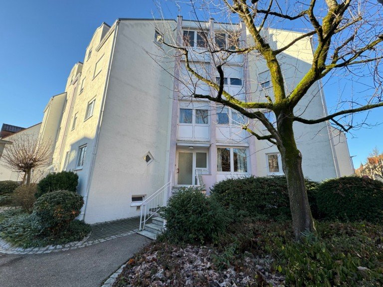 Ansicht G�ppingen B�ro / Praxis Gro�z�gige B�ro-/Praxisfl�che in zentrumsnaher Lage!
