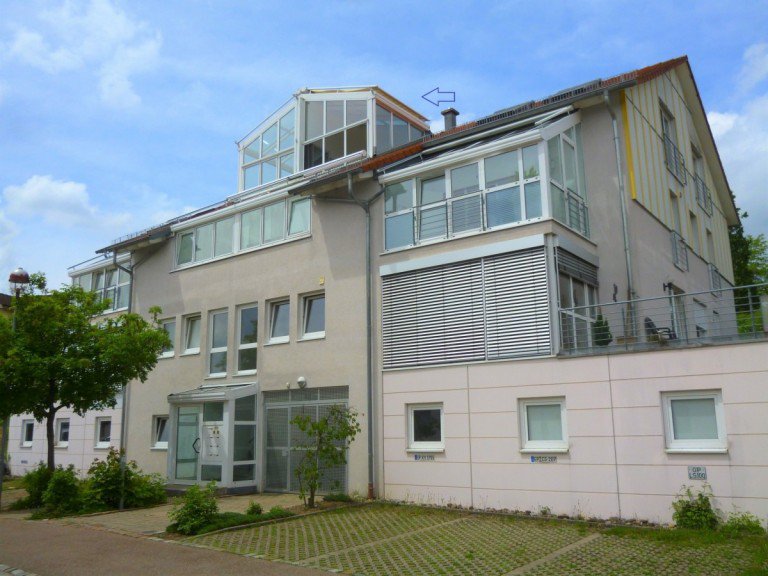 Ansicht Ottenbach Dachgeschosswohnung Schicke 3,5-Zimmer-Eigentumswohnung mit Wintergarten in bevorzugter Aussichtslage!