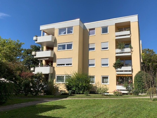 Ansicht G�ppingen Etagenwohnung 4,5-Zimmer-ETW mit herrlichem Ausblick, 2 Balkonen, 2 B�dern und Garage!