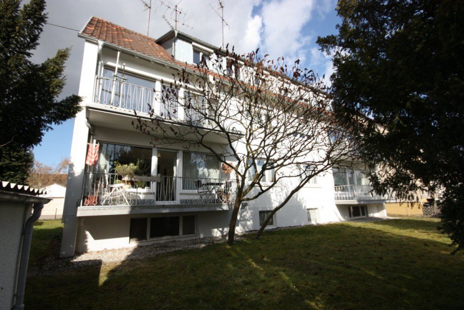 S�dansicht Mehrfamilienhaus G�ppingen