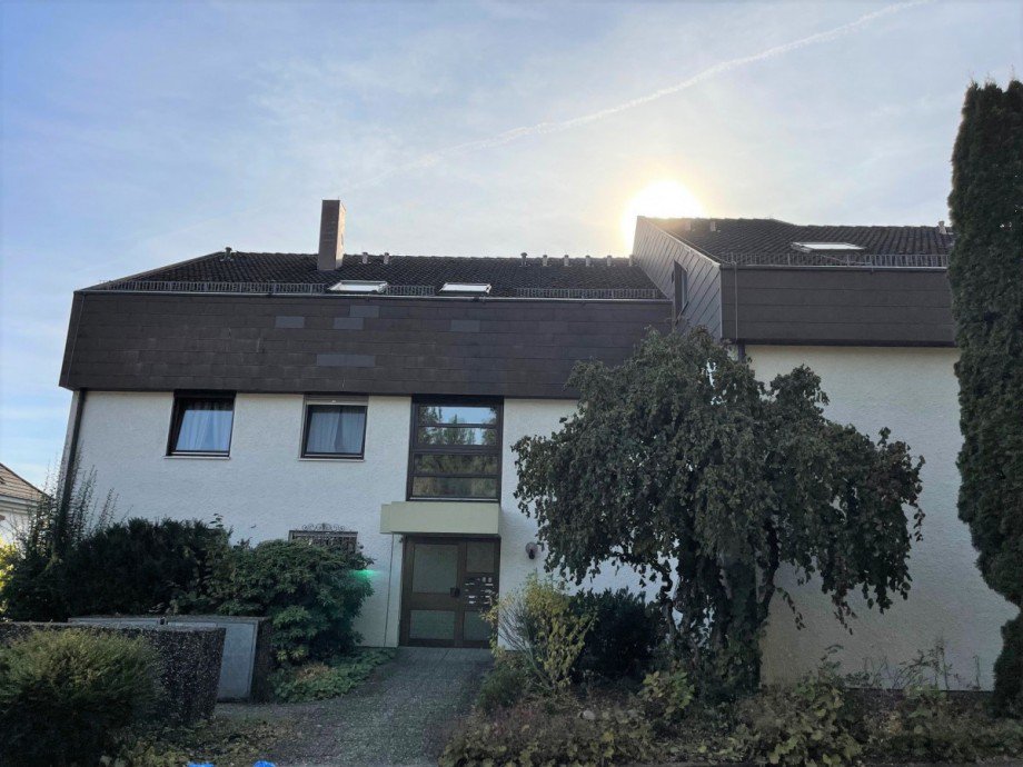 Hauseingang Etagenwohnung G�ppingen