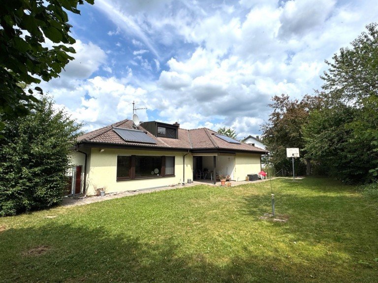 Garten Ottenbach Einfamilienhaus Freistehender Bungalow mit gro�z�gigem Garten in bevorzugter Ortsrandlage!