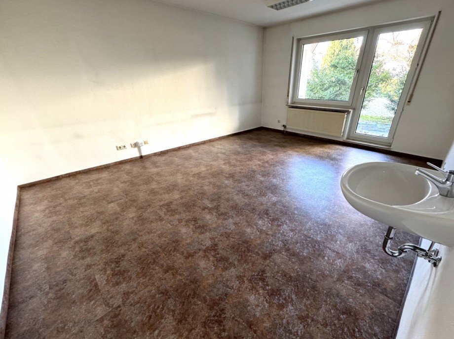 Sprechzimmer 2 B�ro / Praxis G�ppingen