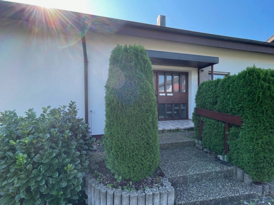 Hauseingang Zweifamilienhaus S��en