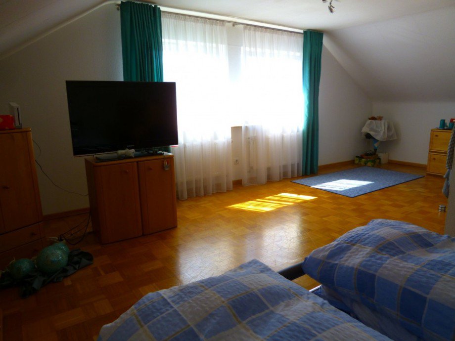 Wohnen DG Mehrfamilienhaus Gingen