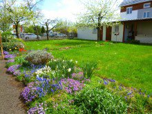 Garten Sehr gepflegtes Zweifamilienhaus mit herrlichem Garten!