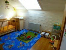 Kind Ein tolles Familienheim mit Garten!
