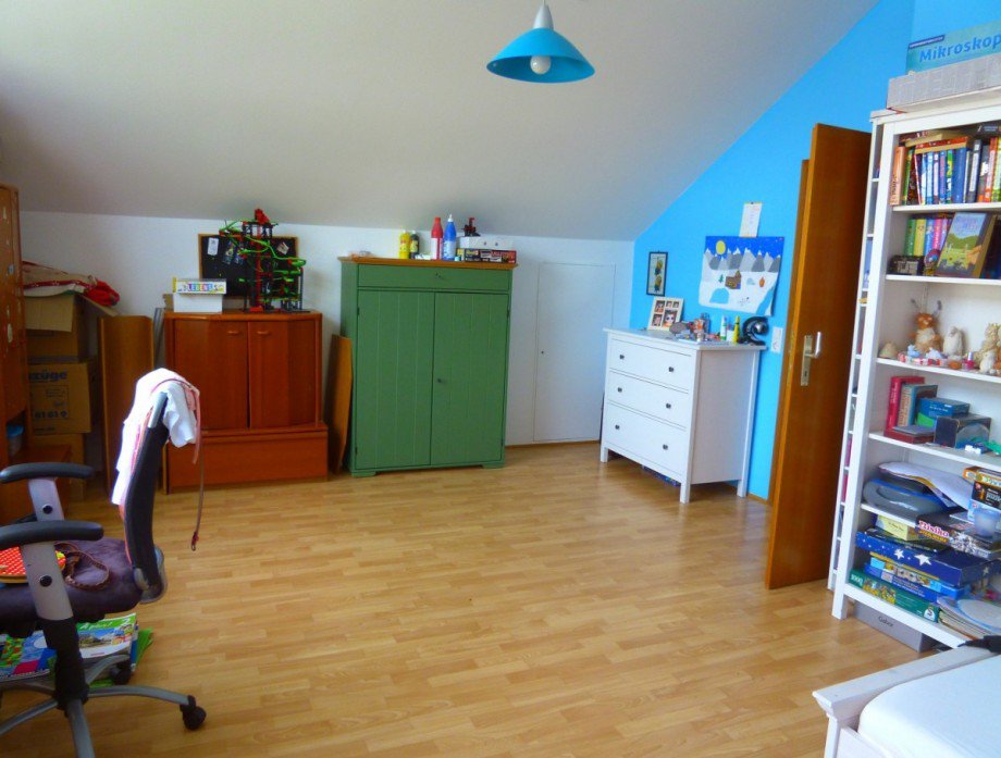Kind Dachgeschoss Mehrfamilienhaus T�bingen