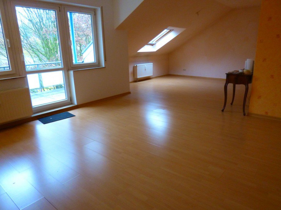 Wohnen / Essen Dachgeschosswohnung G�ppingen-Faurndau