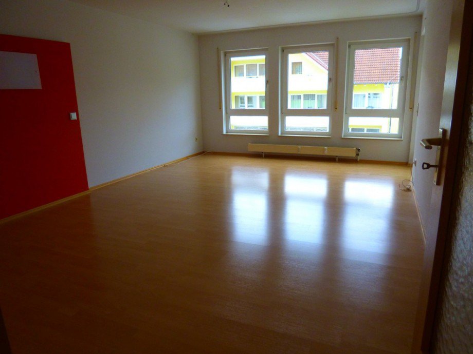 Wohnen/Essen Erdgeschosswohnung Bad Ditzenbach