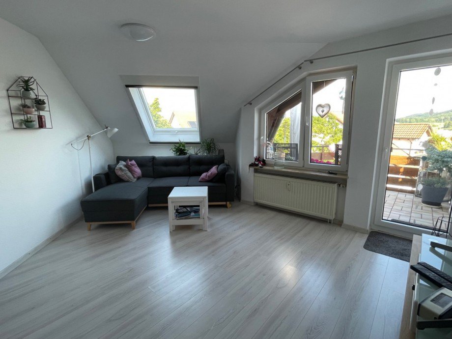Wohnen/Essen Dachgeschosswohnung S��en