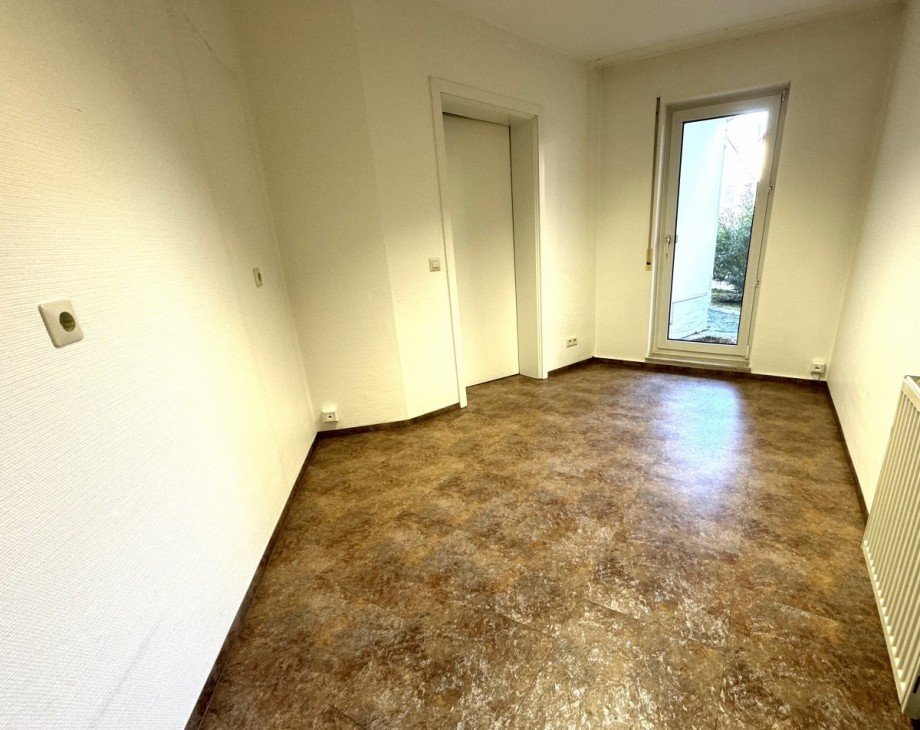 Behandlung 2 B�ro / Praxis G�ppingen