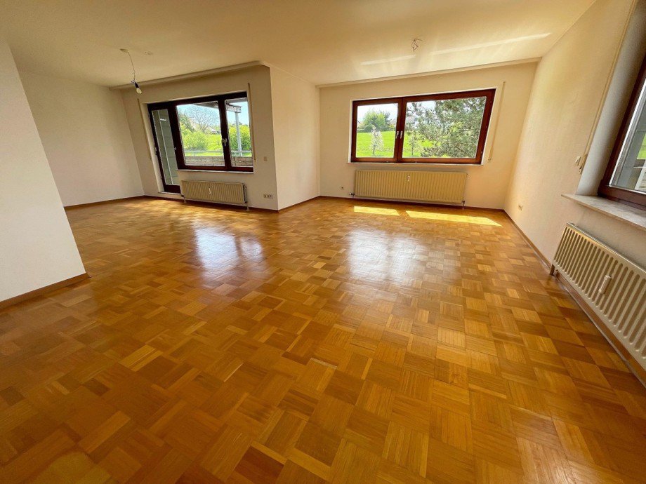 Wohnen/Essen Dachgeschosswohnung G�ppingen-Bartenbach