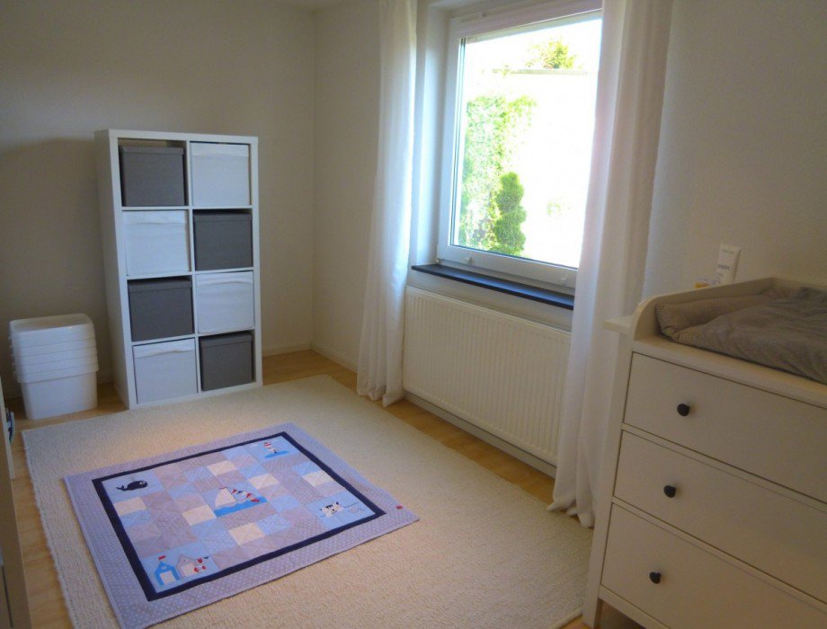 Kind EG Zweifamilienhaus Ottenbach