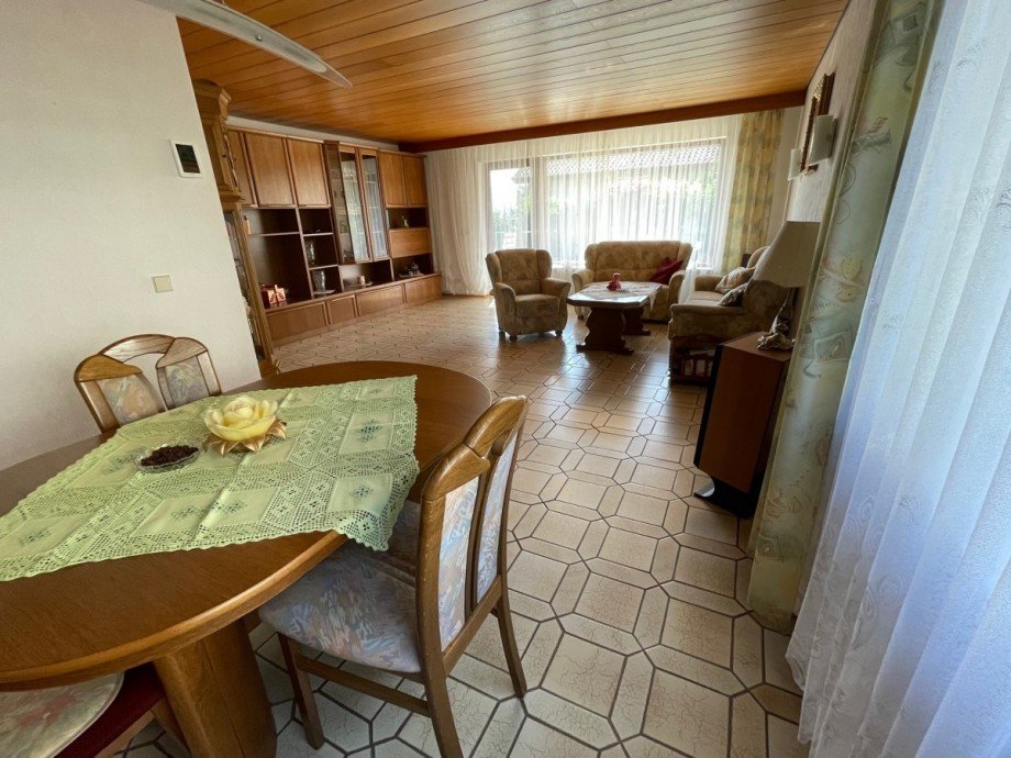 Essen EG Zweifamilienhaus S��en